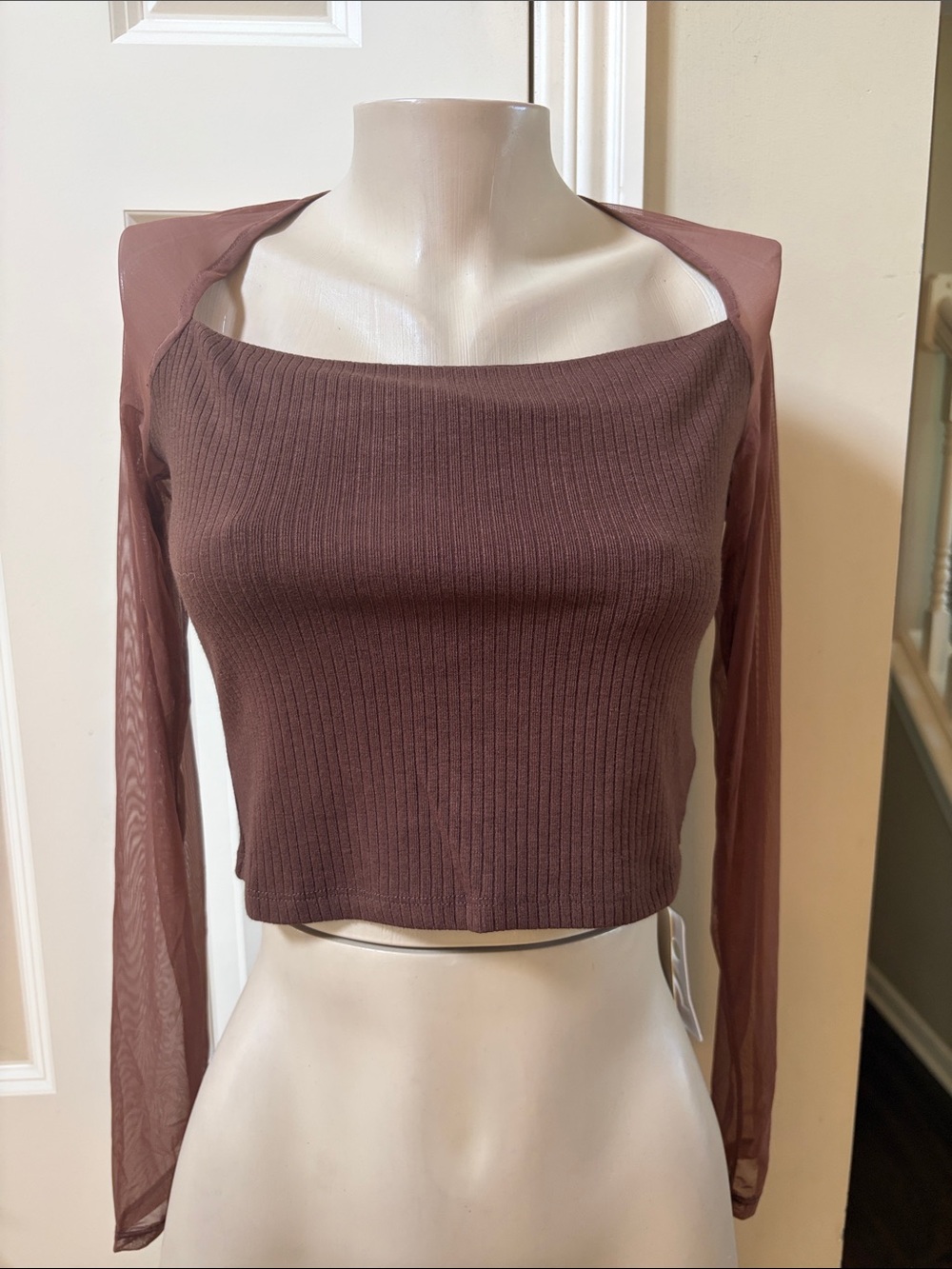 NWT Commense Brown Ribbed Mesh Sleeve Crop Top, large